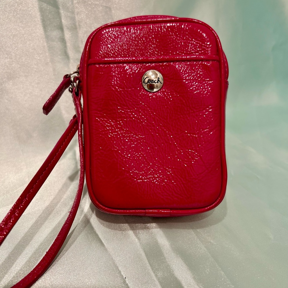 COACH  - Patent Leather in Magenta Color Small Wristlet/Wallet
